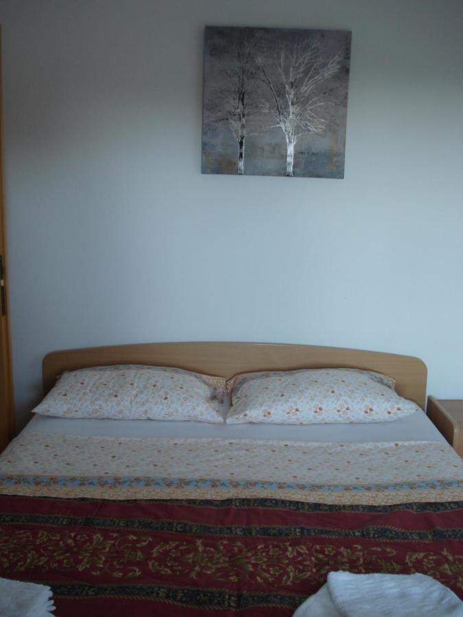 Apartmani I Soba Mia 波雷奇 外观 照片